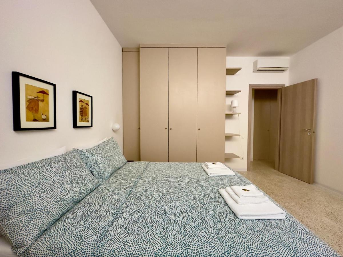 Grand Apartment Navigli Milan Exterior photo