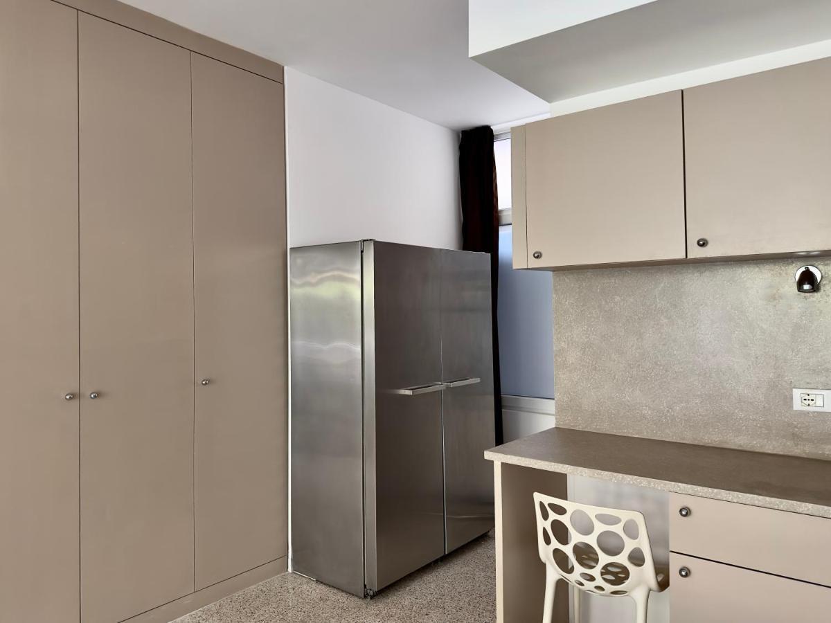 Grand Apartment Navigli Milan Exterior photo