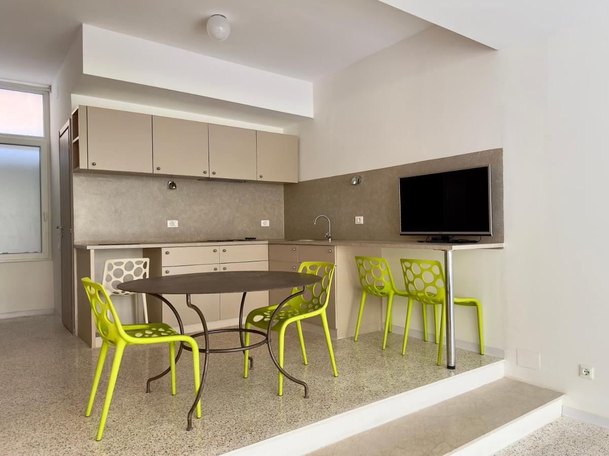 Grand Apartment Navigli Milan Exterior photo