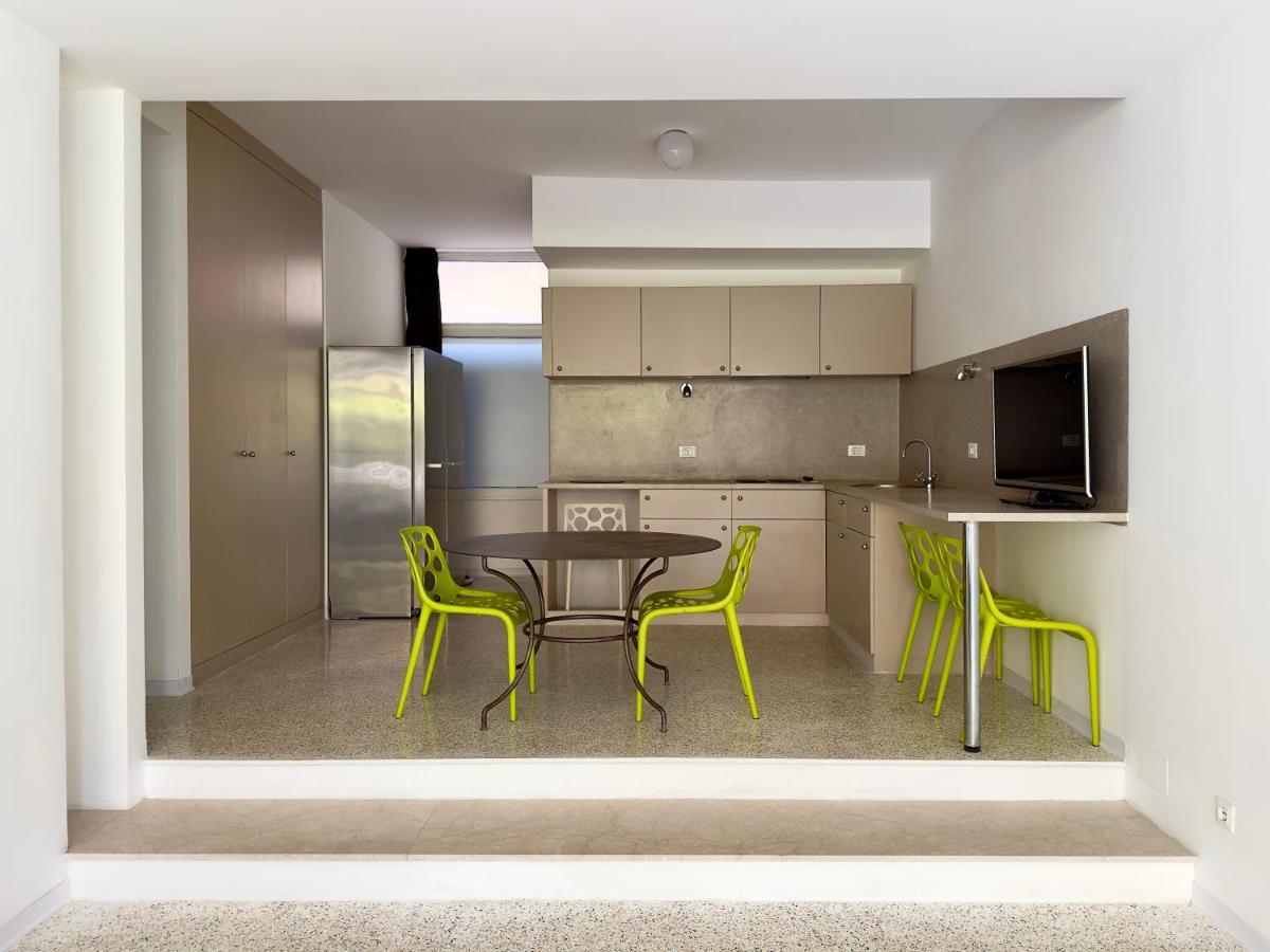 Grand Apartment Navigli Milan Exterior photo